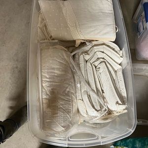 Gorgeous very high quality full set very natural baby crib bedding